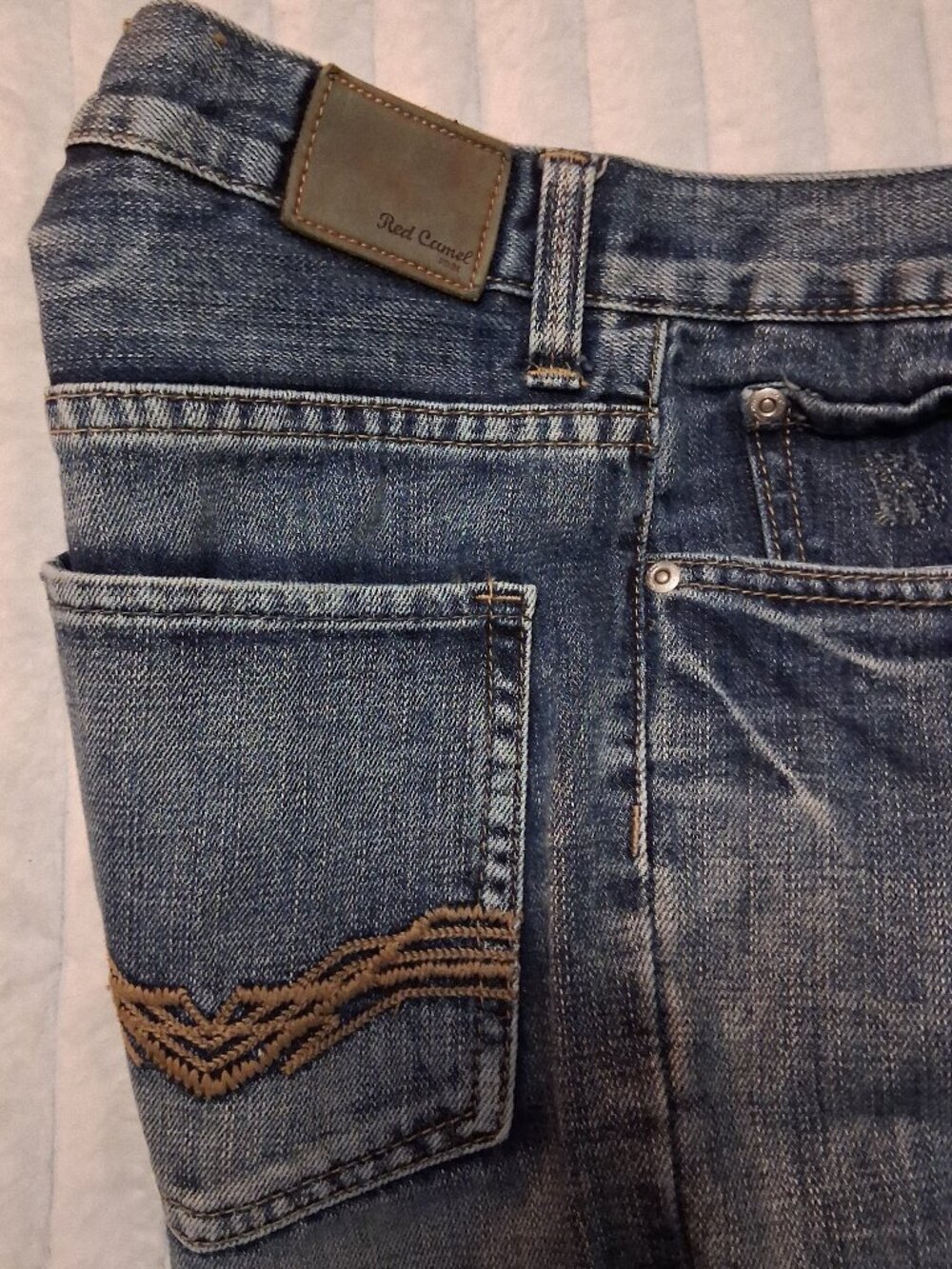 MENS RED CAMEL JEANS BOOTCUT SIZE 30X30